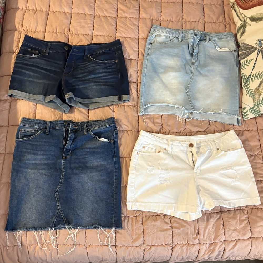 Lot Of 12 Mixed Women's Blue Jean & Cloth Shorts & Skirts Size Large Bundle